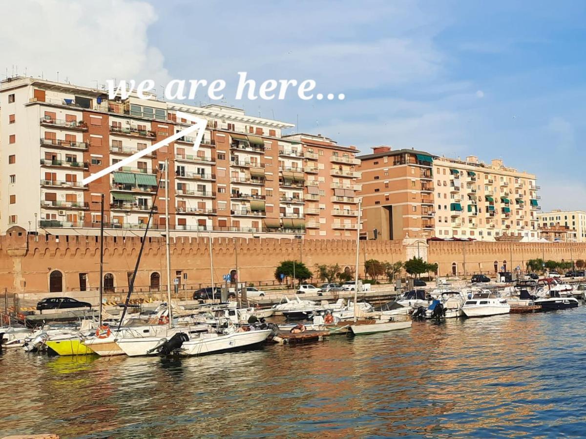 Mare Fuori Apartment ชิวิตาเวกเกีย ภายนอก รูปภาพ