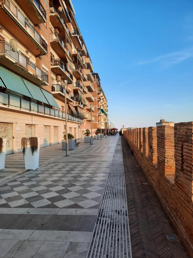 Mare Fuori Apartment ชิวิตาเวกเกีย ภายนอก รูปภาพ