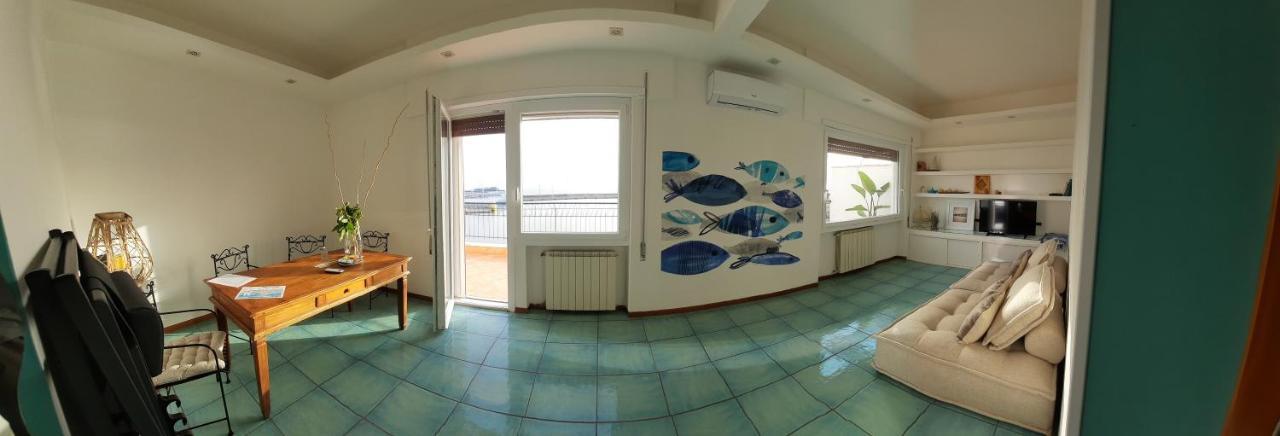 Mare Fuori Apartment ชิวิตาเวกเกีย ภายนอก รูปภาพ